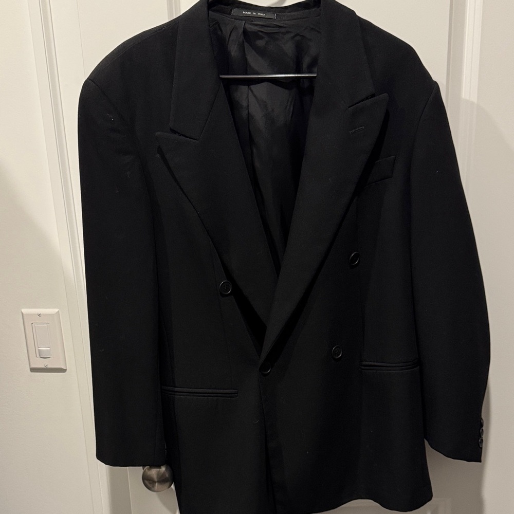 Emporio Armani Elegant Black Blazer